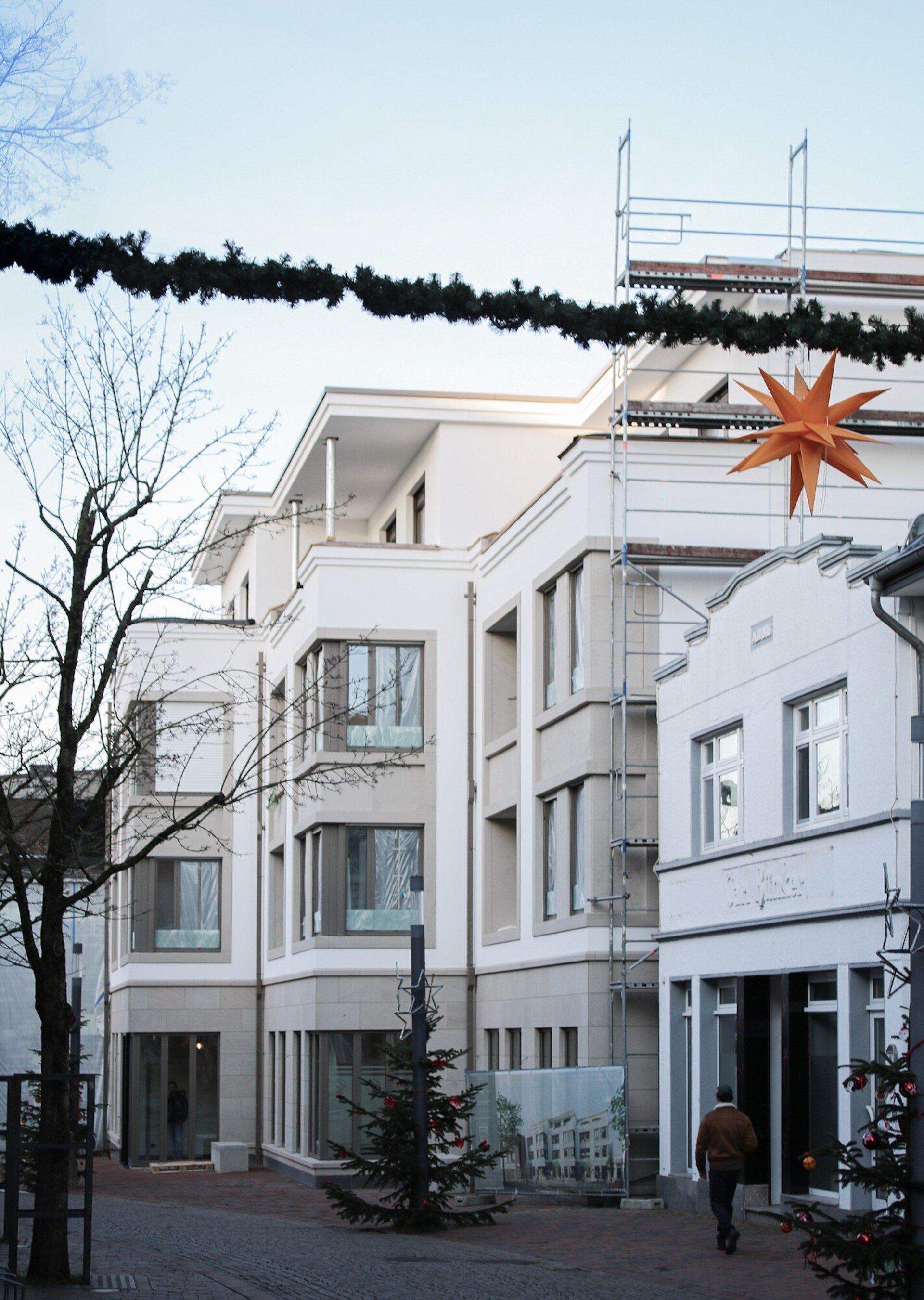 Neubau eines Wohn- und Geschäftshauses mit Tiefgarage in Lohne Image 4